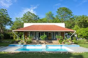 ama Stays & Trails Golf Villas Forest Hill, Chandigarh