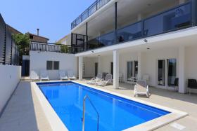 Quadruple Room Kastel Stafilic 17710d