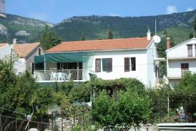 Apartments by the sea Komiza, Vis - 2440