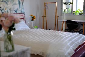 Jingdezhen University of Ceramics on-campus room