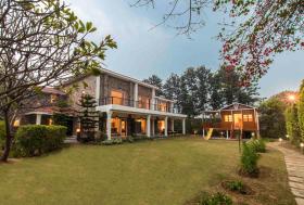 StayVista at The Banyan Abode with home feel beautiful interiors