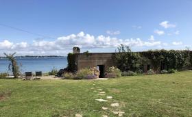 Grande maison face à la mer sur l'île Aux Moines