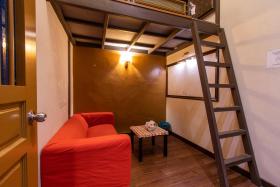 Travel Hub Highstreet