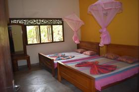 Green Cabin Holiday Home