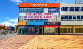 FabHotel The First