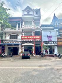 Khách sạn Hồng Ngọc
