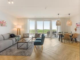 Amazing apartment in Kamperland with patio