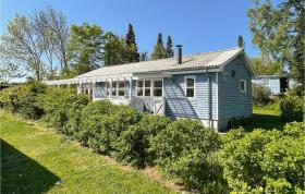 Nice home in Allinge with 4 Bedrooms and WiFi