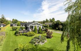 Nice home in Vggerlse with WiFi and 3 Bedrooms