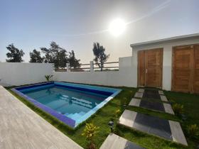 Villa de luxe pieds dans l'eau