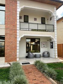 Vha-Koma entire house located Kigali, Kibagabaga Area.