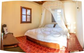 Chanhthida Riverside Guesthouse and The River Front Restaurant