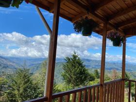 Cabaña Princesa Roja - PERFECT view of the valley!