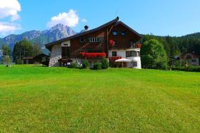 Camera 4 letti +ang cucina/bagno all'interno Villa