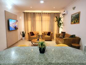 Spacious 3 bedroom furnished apartment,Jakande Lekki