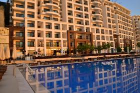 Almira Beach Dead sea