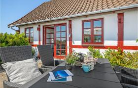 Beautiful apartment in Nexo with 2 Bedrooms