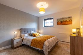 2BR Luxury Apartment - Broad Street