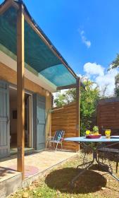 Le Studio de Lélène 2 people in Saint Louis