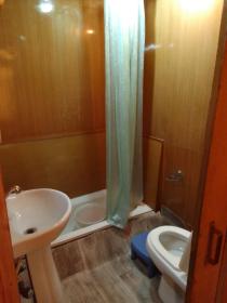 Novelty stay groups of houseboats