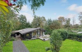 Stunning home in Hornbk with WiFi and 3 Bedrooms