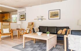 Nice home in Nex with 3 Bedrooms and WiFi