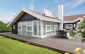 Three-Bedroom Holiday Home in Otterup