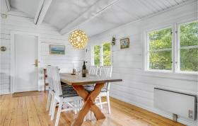 Beautiful home in Frederiksvrk with 3 Bedrooms and WiFi