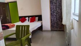 Four Square Guest House