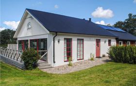Amazing home in Laholm with Outdoor swimming pool, 1 Bedrooms and WiFi