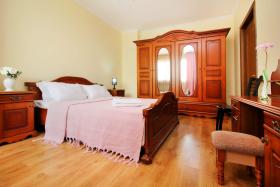 Мегатауэрс