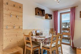 Mountainfarm Innertrein Wald