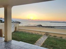 Beach villa pied dans l'eau