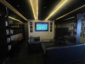 White House by Zodiac