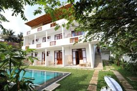 Ohana Surf Guest House