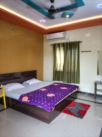 TULASI HOMESTAY Hampi