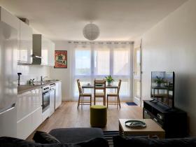 Chambre NEPTUNE Cergy ESSEC