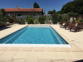 A la maison du Bonheur