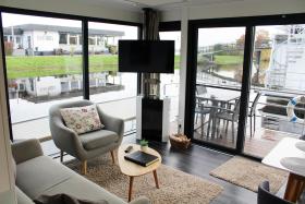 HB 2 - Hausboot Bad Bederkesa