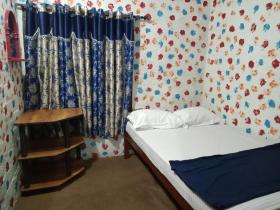 9 Acre Woods - Farm House, Tent & Huts