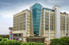 Mahagun Sarovar Portico Suites