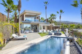 Villa San San by Villa Plus