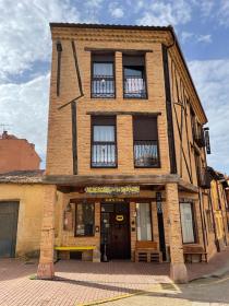 Albergue hostal Sahagún