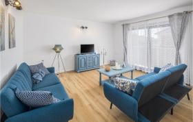 Beautiful home in Antonci with Outdoor swimming pool, WiFi and 8 Bedrooms