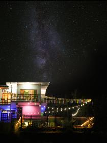 VibeStay - Kasar Devi Homestay