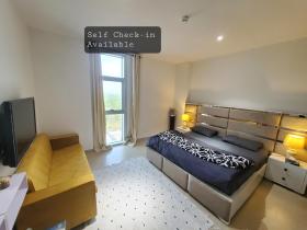 Serenity Suite - Margallah View