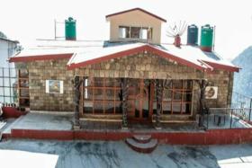 OYO 85555 Grace Of Shiva