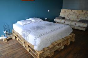 Grande chambre avec dressing