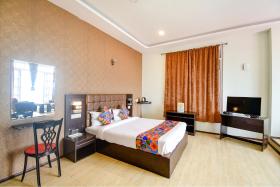 Capital O 3489 Hotel Sonamla Retreat