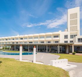Kumejima Eef Beach Hotel